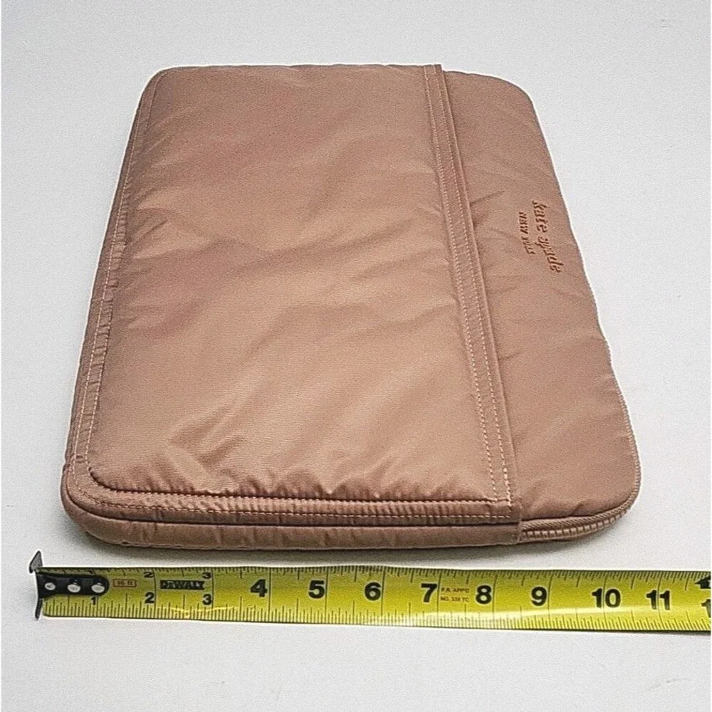 Kate Spade Laptop Sleeve Case Bag Pouch Zip Padded Blush Pink 15